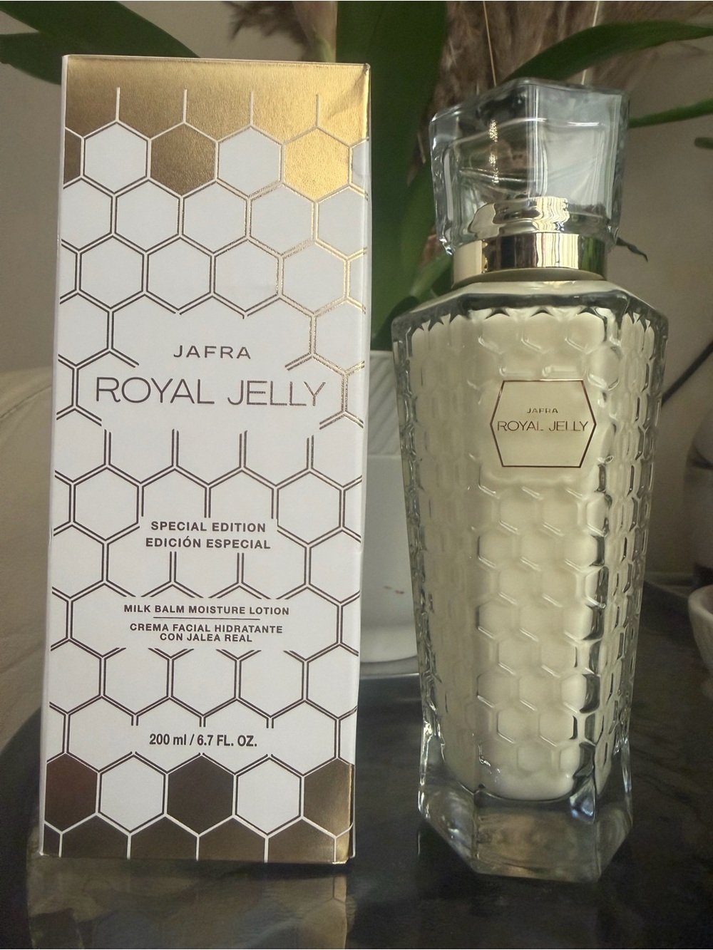 JAFRA Royal Jelly Milk Balm Lotion — Gold & Cream Accents